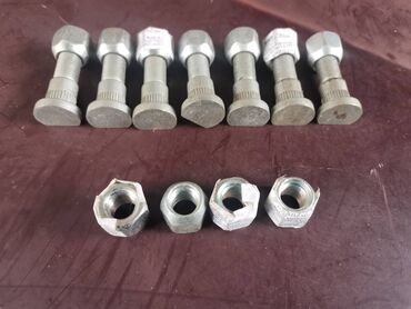 Auto delovi: Sarafi i matice tockova Lada 2121,21213,21214 Niva. Novo. Originalno — 1