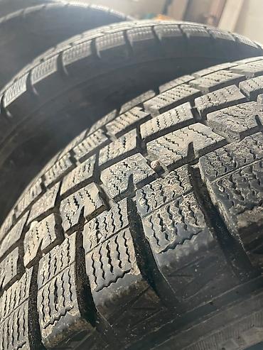 Шины и диски: Зимние шины Dunlop (комплект из 4 шт.) - Размер: 215/60 R16 - Индекс — 7