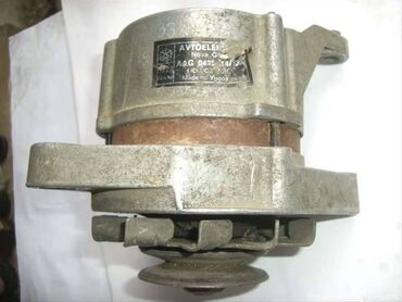 Auto delovi: Ispravan alternator BOSCH 14 V 35 A skinut sa OPEL Kadetta — 3