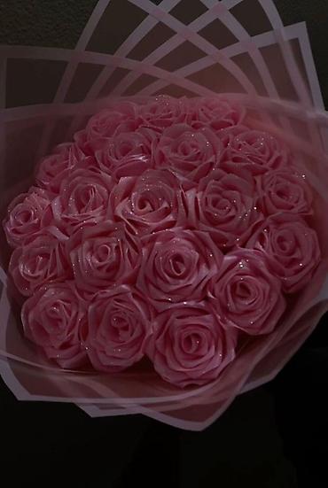 Букеты из атласной ленты: Букеты из атласных лент - Ручная сборка: каждая роза скручена из — 3