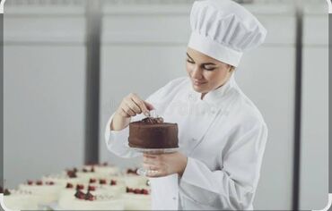 официант неполный рабочий день: Ищем опытного кондитера до 40 лет. Зп 2000 за смену, выдаём за 2 раза