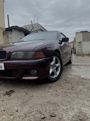 BMW: BMW 5 series GT: 1998 г., 2.5 л, Механика, Бензин, Седан