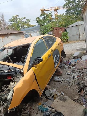 Hyundai: Hyundai Solaris: 2013 г., 1.6 л, Механика, Бензин, Седан — 4