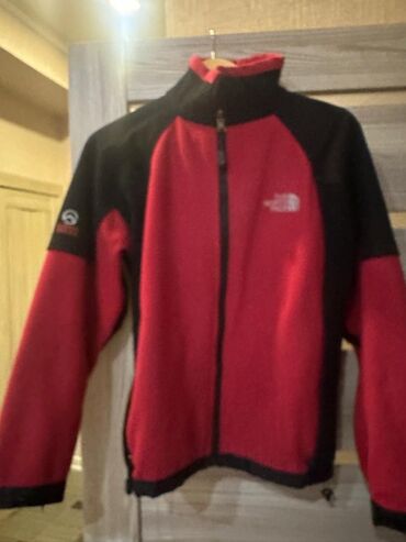 куртки north face: Ветровка, На флисе, S (EU 36)