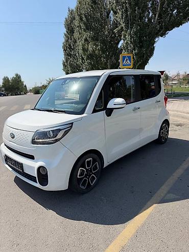 byd e1: Kia Ray: 2021 г., Автомат, Бензин, Минивэн — 5