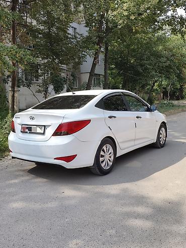 m5 e60: Hyundai Solaris: 2016 г., 1.4 л, Механика, Газ, Седан — 2