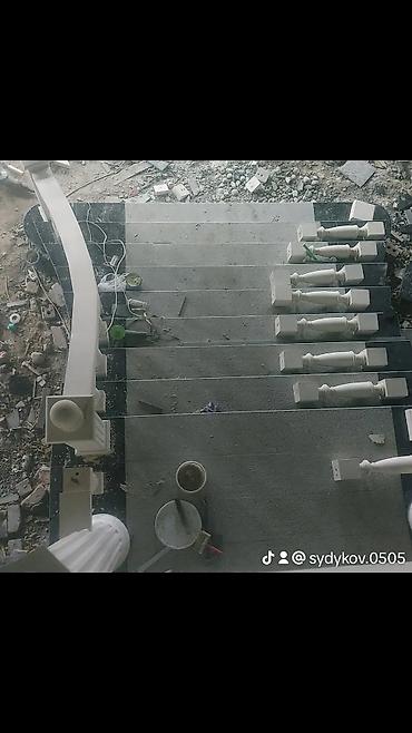 Готовые балясины: Балюстрады и столбы из натурального камня - Материал: светлый — 3