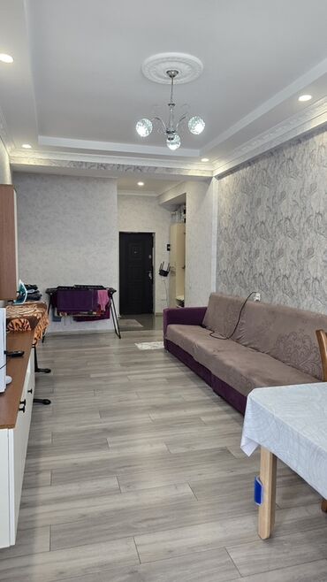 Yataq otağı dəstləri: İkinəfərlik çarpayı, Dolab — 4