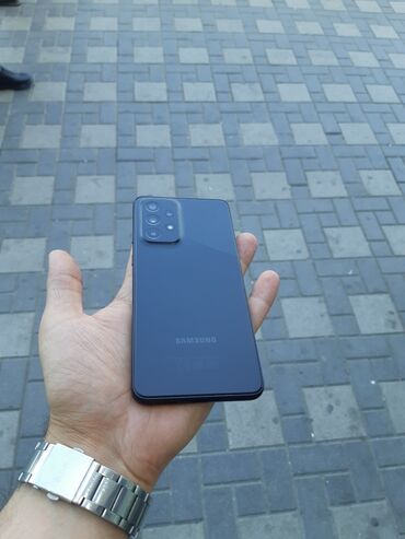 je 6: Samsung Galaxy A33, 128 GB
