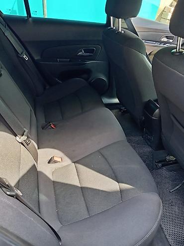 cevrolet cruz: Chevrolet Cruze LT sedan - Kuzov: sedan, qara rəng - Nömrə: 99-FX-221 — 9
