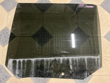 Стекла и комплектующие: Стекло Заднее правое Ford, 2019 г., Б/у, Оригинал at lalafo.kg — 4 Стекла и комплектующие: Стекло Заднее правое Ford, 2019 г., Б/у, Оригинал — 4