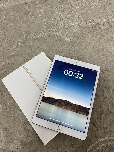 ipad mini 8: Планшет, Apple, память 32 ГБ, 10" - 11", Wi-Fi, Б/у, Классический цвет - Золотой — 1