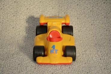 игрушки тачки: Игрушка Формула-1 если не продам - отдаю в детский дом. длина 30 см