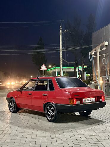 авто в рассрочку кыргызстан: ВАЗ (ЛАДА) 21099: 1.5 л, Механика, Бензин, Седан