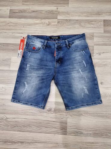 Bermude i šorcevi: Dzins sorcevi
Brojevi 29 36 38 40 
Cena 2700 din — 1