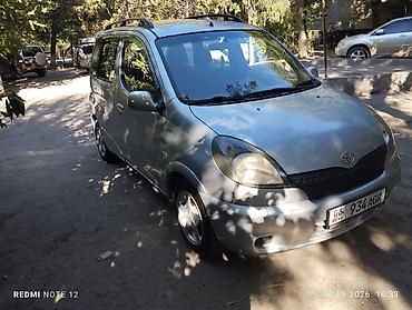 версио: Toyota Yaris Verso: 2002 г., 1.3 л, Автомат, Бензин, Универсал — 5