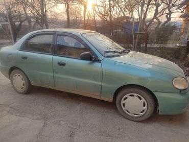 даевоо ланос: Daewoo