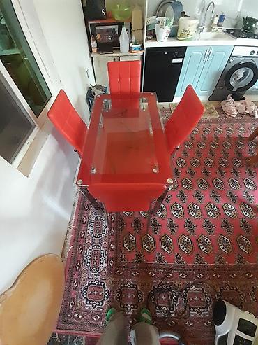 Mebel: Mətbəx/dinləmə otağı üçün müasir masa–stul dəsti - Dəst: 1 ədəd — 1