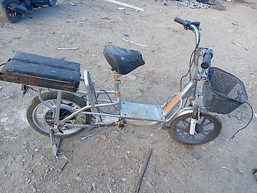 Velosipedlər: Velosipedi həm pedal həm elektrik etmək olur. Əl gezdirilmelidi — 4
