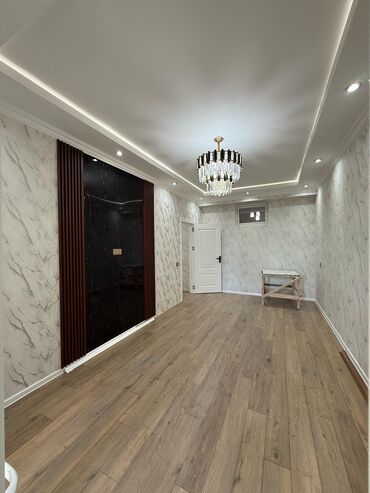 sutkalıq mənzil: 3 otaqlı, Yeni tikili, 78 kv. m