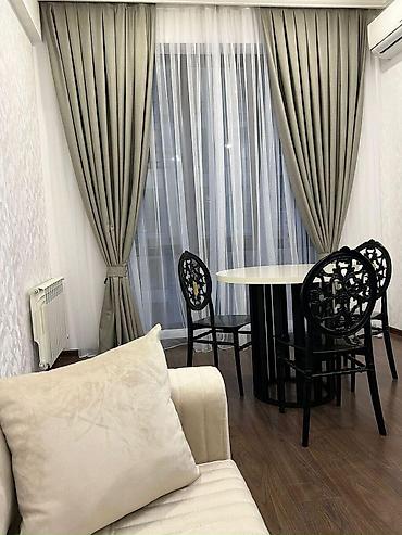 nerimanovda evler: İcarəyə verilir 2 otaqlı yeni tikili 70 m², Nərimanov r. Kateqoriya — 5
