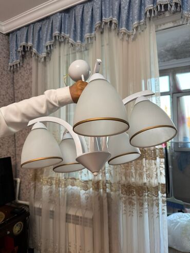 listir: Çılçıraq, 5 lampa, Şüşə