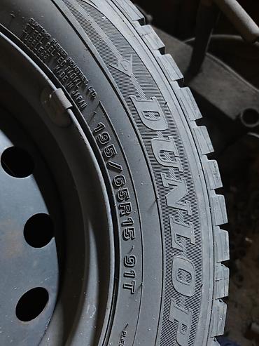 winter: Комплект дисков Subaru legacy с зимними шинами Dunlop. - Размер шин — 2