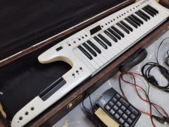 Sintezatorlar: Sintezator, Roland, İşlənmiş, Ünvandan götürmə -da lalafo.az — 8 Sintezatorlar: Sintezator, Roland, İşlənmiş, Ünvandan götürmə — 8