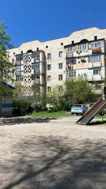 квартира советский боконбаева: 1 комната, 40 м², Индивидуалка, 2 этаж, Косметический ремонт