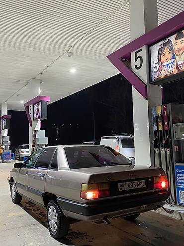 Audi: Audi 100: 1988 г., 1.8 л, Механика, Бензин, Седан — 3