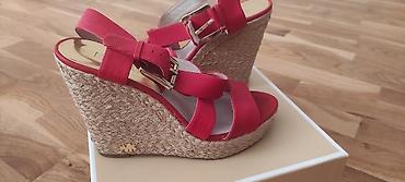 michael kors: Ölçü: 38, rəng - Qırmızı, İşlənmiş — 1