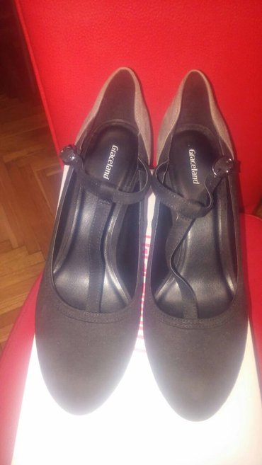 Salonke: Salonke, Graceland, 41 — 5