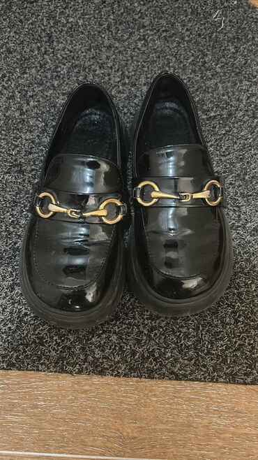обувь 32: Туфли