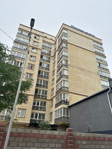 ош квартира 1комната: 2 бөлмө, 50 кв. м, Элитка, 9 кабат, Евроремонт
