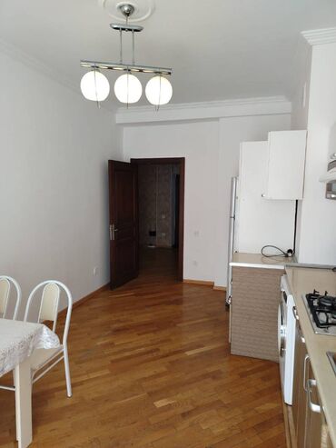 Uzunmüddətli kirayə mənzillər: Təcili Komendant daxil 750azn mənzil kiraye verilir. Nərimanov.r — 8