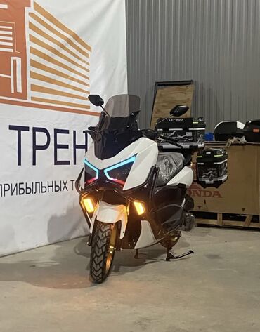 Скутеры: Скутеретта Yamaha, 150 куб. см, Бензин, Новый, В рассрочку