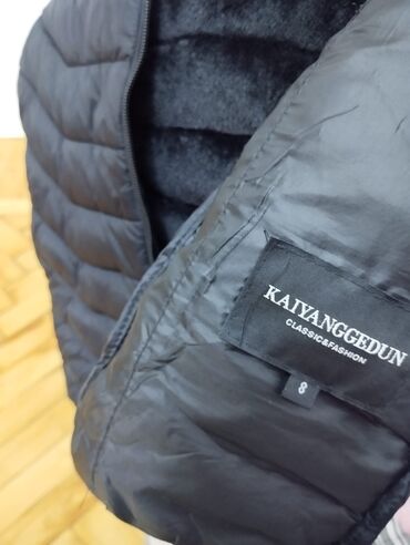 Kurtkalar: Kurtka 8 9 yaş cibidə var alinıb 54 azn — 9