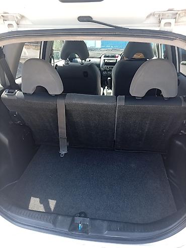 legend: Honda Fit: 2003 г., 1.3 л, Автомат, Бензин, Хэтчбэк — 8