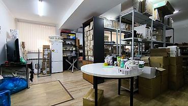 Продажа офисов: Продажа офисов 95 м², С ремонтом, С мебелью, Многоэтажное здание, Цокольный этаж этаж — 2