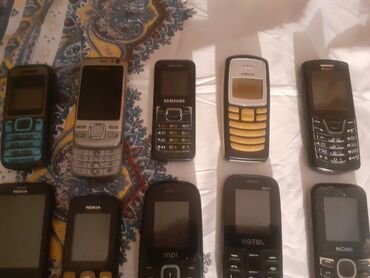 Nokia: Nokia 1, < 2 GB Memory Capacity, rəng - Qara, Düyməli — 3