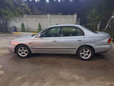 Toyota: Toyota Carina E: 1997 г., 1.8 л, Механика, Бензин, Седан