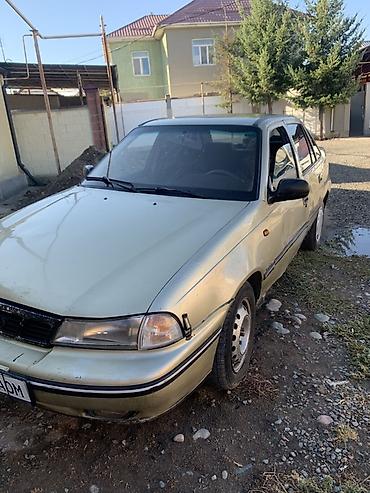 Daewoo Nexia: 2006 г., 1.5 л, Механика, Бензин, Седан