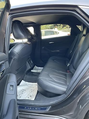 voxy noah: Toyota Avalon: 2018 г., 2.5 л, Автомат, Бензин, Седан — 9