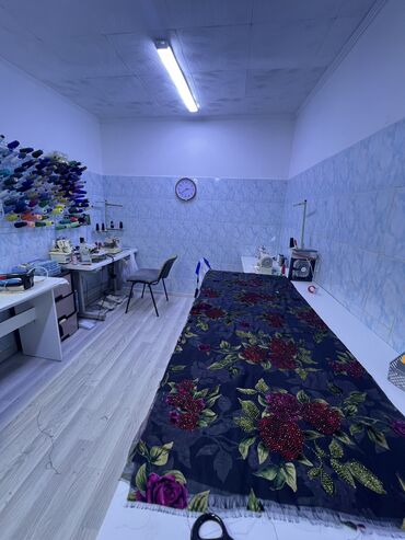 Швеи-реставраторы: Швея-реставратор, Форма, Оплата: Сдельная, График работы: Сменный график, Опыт работы: 3-5 лет опыта, Женщина — 6