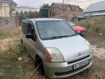 Honda: Honda Mobilio: 2002 г., 1.5 л, Автомат, Бензин, Минивэн