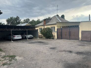 продаю дом с новопавловка жм ала тоо: Дом, 184 м², 6 комнат, Собственник, Евроремонт