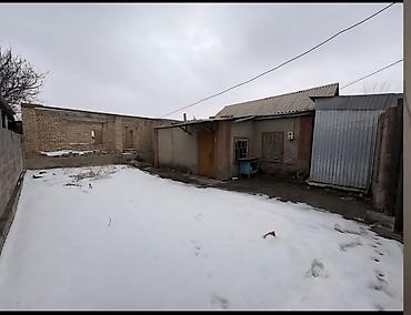 Продажа коттеджей и домов: Срочно продаётся дом. По ул. Строительная 15.Дом расположен в удобном — 16