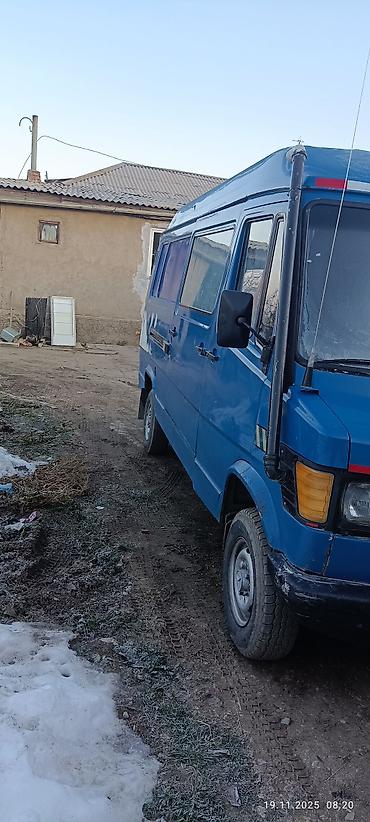 исузи му: Mercedes-Benz T1: 1991 г., 2.9 л, Механика, Дизель, Бус — 2