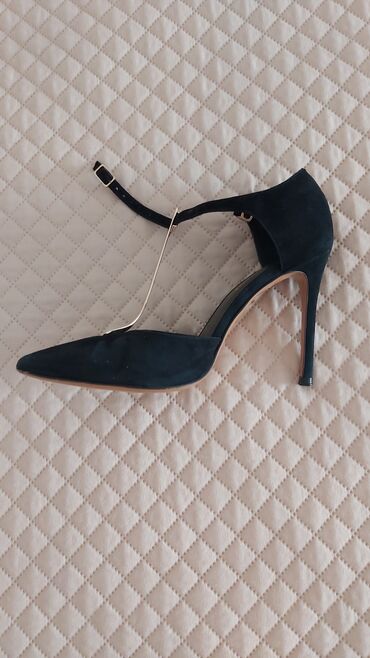 женские вечерние туфли: Туфли Basconi, Размер: 37, цвет - Черный