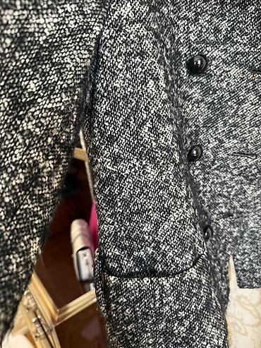 paltolar instagram: Massimo Dutti Woman – qısa tweed tipli palto/plaş - Rəng: qarışıq — 3
